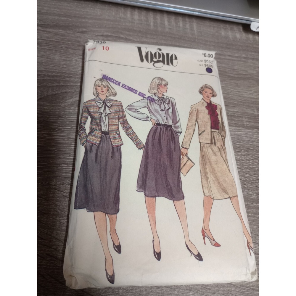 Vintage 1980s Sewing Pattern Vogue 7830‎ Women's Sz 10 Jacket Skirt Top UNCUT